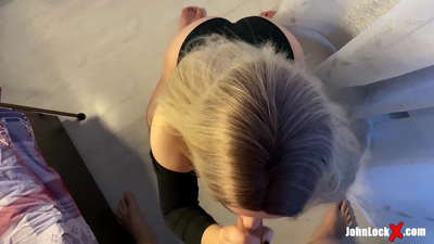 రెడ్ హెడ్ సకింగ్ డిక్ మరియు ఫకింగ్ అప్, గెట్టింగ్ కమ్ ఆన్ హర్ యాస్